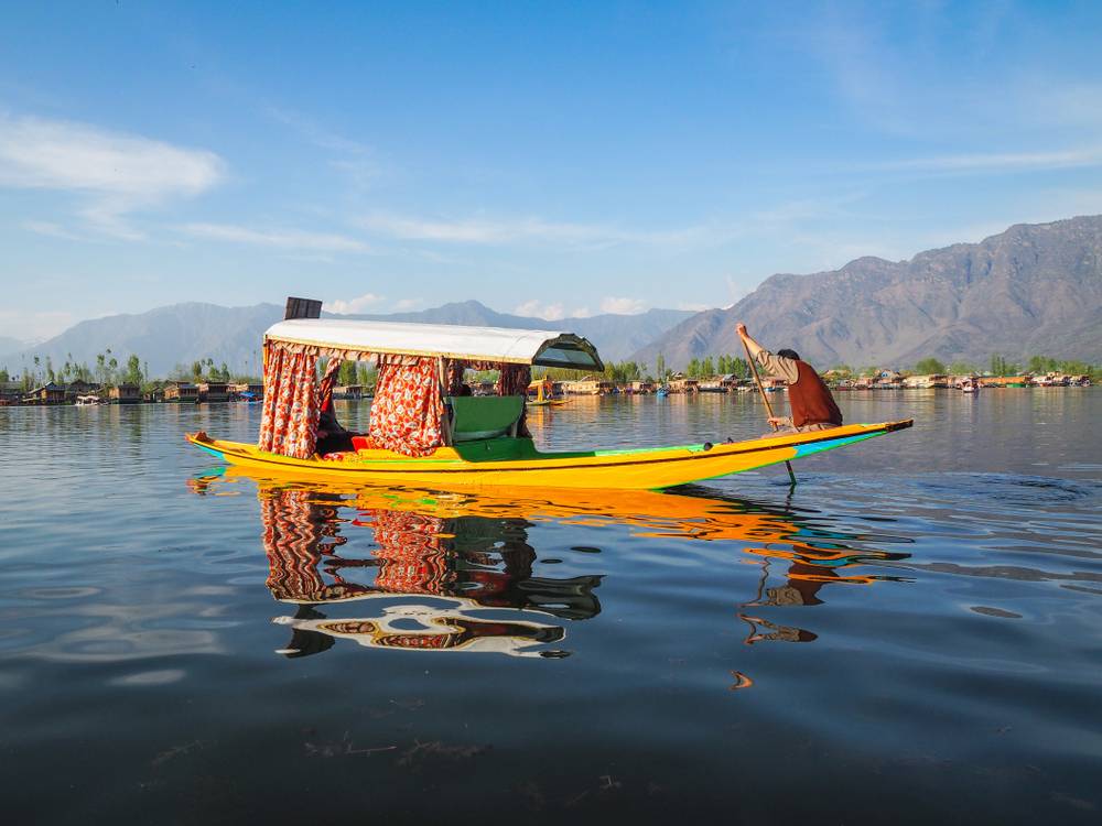 Kashmir Holiday From Pune
